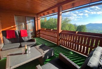 Luxusn   horsk   apartm  n v Beskydech has Balcony rooms
