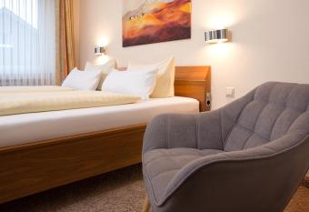 Parkhotel Lippstadt has Balcony rooms