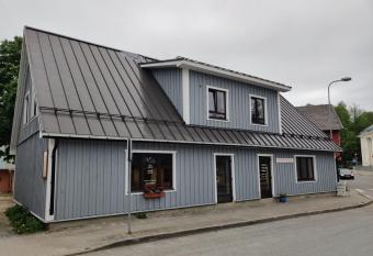   kopesa K  laliskorterid allows 18 year olds to book a room