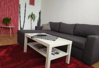 Apartm  n Jan has Balcony rooms