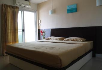 Ladapan Mansion has Balcony rooms