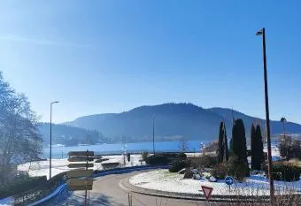 360   L Essenti Aile, G  rardmer has Balcony rooms