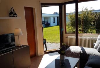 Feriengarten Dahme W 11 allows 18 year olds to book a room