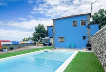 Casa Las Ca  as has Balcony rooms