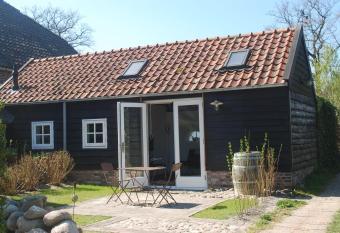 WW15 - Het Geitenhuisje has Balcony rooms