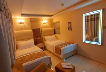 Jordan Seasons Hotel has Smoking/Balcony rooms