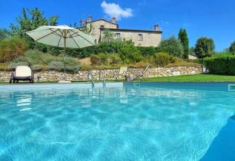 Chianti Suite has Balcony rooms