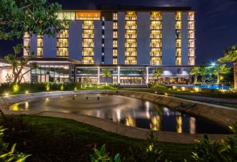 Atrium Suvarnabhumi Hotel has Balcony rooms