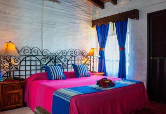 San Angelo has Balcony rooms