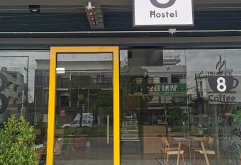 The 8 hostel Buriram has Balcony rooms