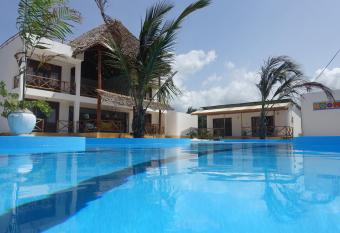 HOOM has Balcony rooms