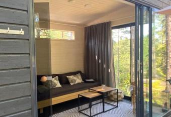 Villa Falco has Balcony rooms