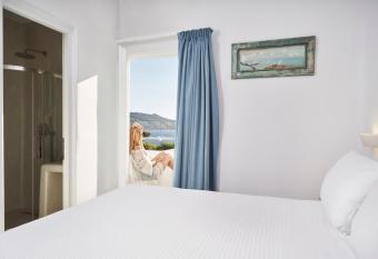 Galation allows 18 year olds to book a room