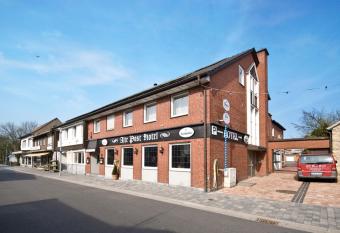 Alte - Post - Hotel has Balcony rooms