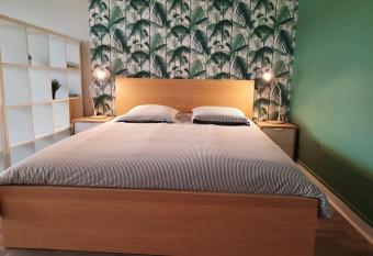 escapade Bretonne has Balcony rooms