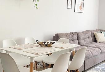 Heili s Cozy Apartment has Balcony rooms