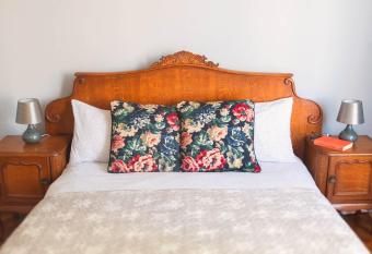 Retro Apartament has Balcony rooms