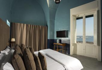 Palazzo Colombo allows 18 year olds to book a room