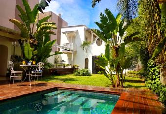 Villa Vicu  a Hotel Boutique allows 18 year olds to book a room