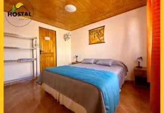 Hostal Desert has Balcony rooms