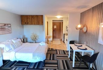 Tremblant Studio Scandinave by My Tremblant Location has Balcony rooms