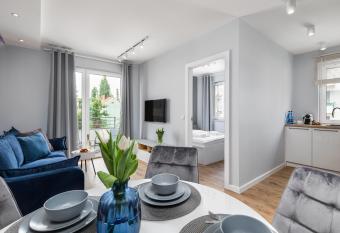 PREMIUM Apartments New Town Private Parking Included has Balcony rooms