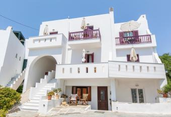 Welcome has Balcony rooms