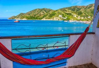 Hospedaje El Shadday has Balcony rooms