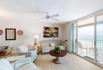 Island Princess Condos has Balcony rooms