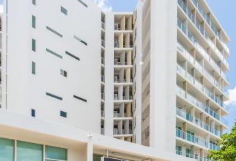 Lanai Riverside Apartments allows 18 year olds to book a room