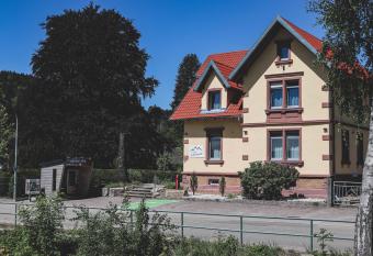 Pension Heimat has Balcony rooms