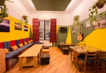 Hostel Vagabond allows 18 year olds to book a room