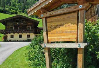 Entfeldhof - Familie Schernthaner has Balcony rooms
