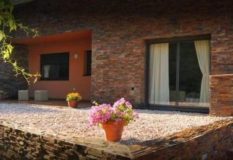 Apartaments La Farga Arb  cies has Balcony rooms