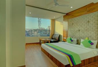 Itsy By Treebo - Black Diamond allows 18 year olds to book a room