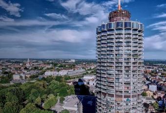SUITE-XXI City View Hotelturm Augsburg has Balcony rooms