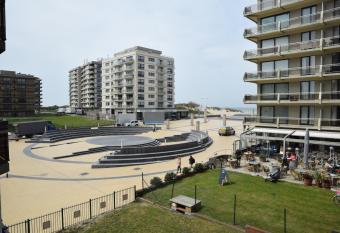 Bella Plaza allows 18 year olds to book a room