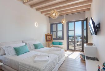 V77 Seafront Suites allows 18 year olds to book a room
