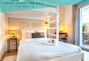 Life&Travel - Studio Cosy - Bordeaux Centre has Balcony rooms