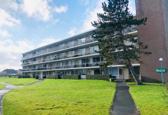 Hyacint Studio has Balcony rooms