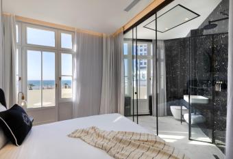 The Herbert Tel Aviv allows 18 year olds to book a room