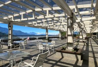 Dragon Manor Resort has Balcony rooms