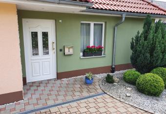 Haus Marianne has Balcony rooms