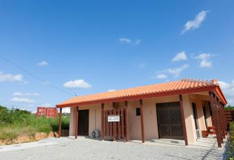 Jin Jin House -SEVEN Hotels and Resorts- allows 18 year olds to book a room