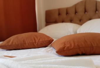 Paradise House has Balcony rooms