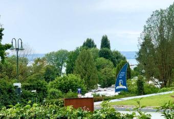 Ferienwohnung Living & Home has Balcony rooms