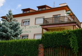 Penzion Bezd  kov has Balcony rooms