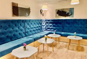 BALEGRA City Hotel Basel Contactless Self Check-in has Balcony rooms