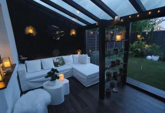 Thermal Garden has Balcony rooms