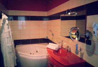 Hotel Paradiso has Balcony rooms